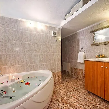 Villa Nereids Santorini Megalochori (Santorini)