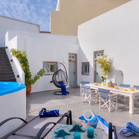 Nereids Santorini Villa *