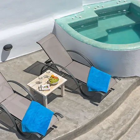 Nereids Santorini Villa