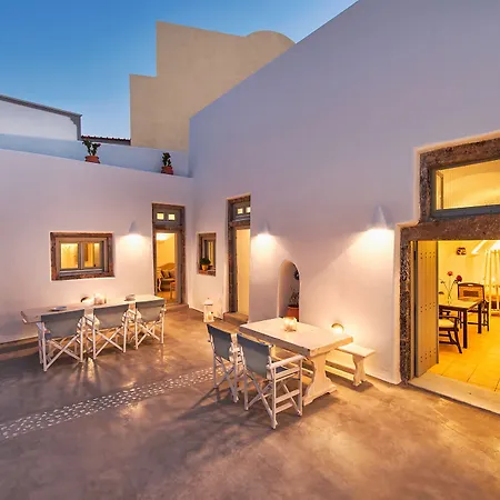 Villa Nereids Santorini Megalochori (Santorini)