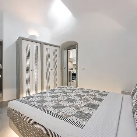 Villa Nereids Santorini *