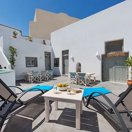 Nereids Santorini * 梅加洛克里